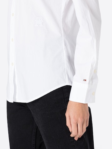 TOMMY HILFIGER Blouse in White