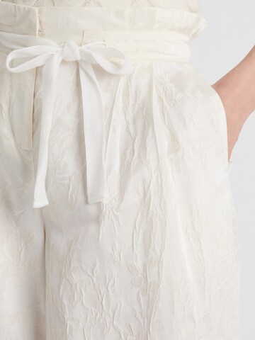 Guido Maria Kretschmer Women Wide Leg Hose 'Daphne' in Weiß