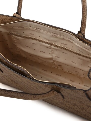 Borsa a spalla 'Leona' di GUESS in marrone