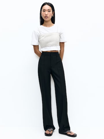 Pull&Bear Lużny krój Spodnie w kolorze czarny