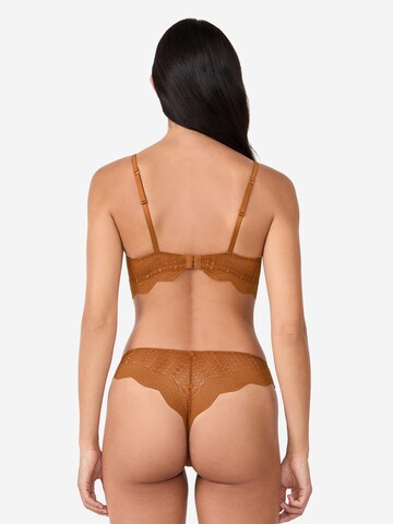 Triangolo Reggiseno 'Envergure' di ETAM in marrone