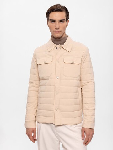 Antioch Välikausitakki 'Collar' värissä beige: etupuoli