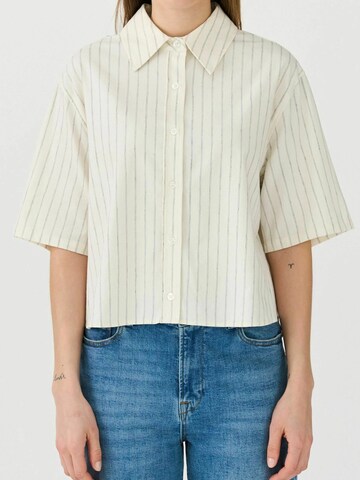 Ivy Copenhagen Pusero 'Carina' värissä beige