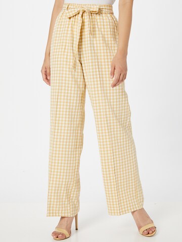 SISTERS POINT Wide leg Pants 'ERA' in Yellow: front