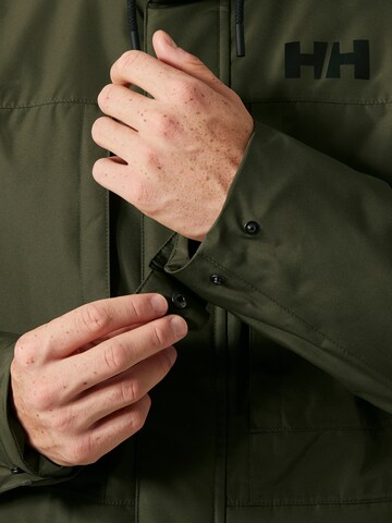 HELLY HANSEN Яке Outdoor 'COASTAL 3.0' в зелено