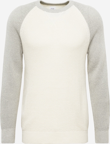 GAP Sweater in White: front