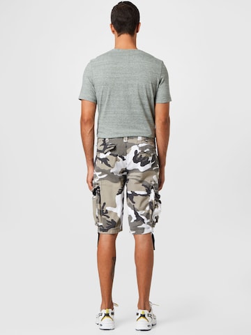 Brandit Regular Shorts in Grau