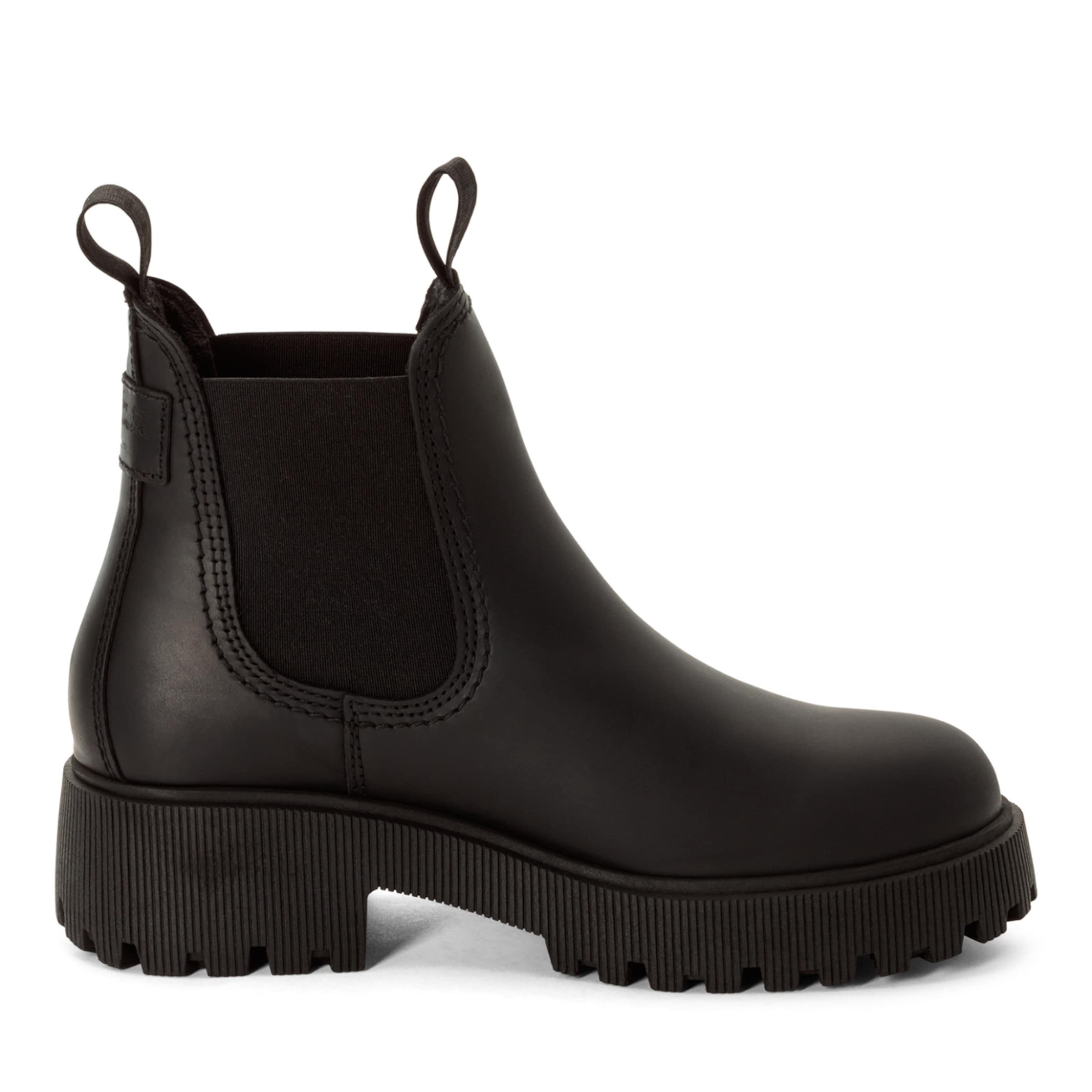 Tamaris Chelsea Boots in Black