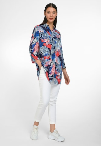 Anna Aura Blouse in Blue: front