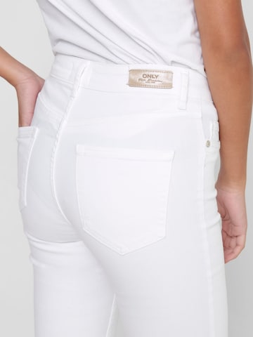 ONLY Baggy Jeans 'Blush' in White