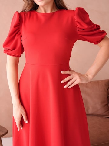 WOMAN VISION Šaty – červená