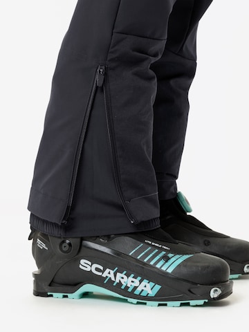 VAUDE Regular Sports trousers in Black