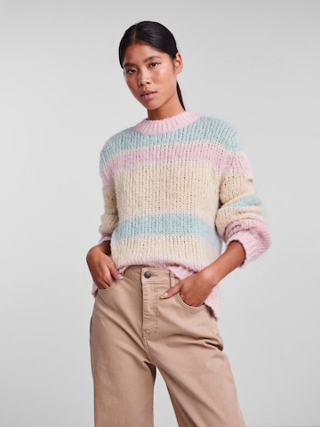 Pullover 'Carman' di PIECES in colori misti: frontale