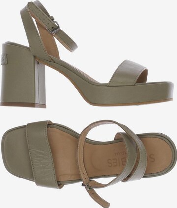 SHABBIES AMSTERDAM Sandals & High-Heeled Sandals in 37 in Green: front
