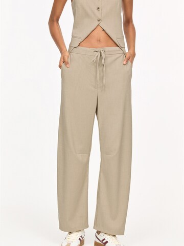 Loosefit Pantalon Pull&Bear en beige : devant