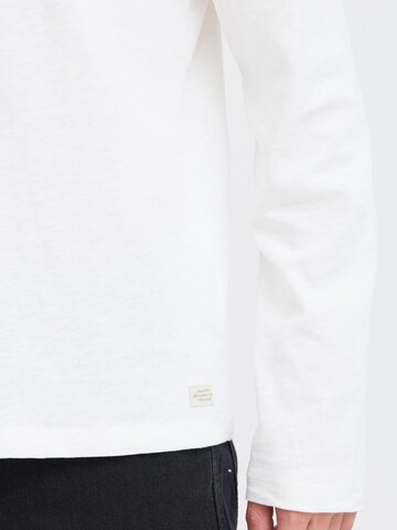 BLEND - Camiseta en blanco