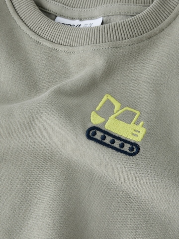 Sweat 'NMMVALLEN' NAME IT en gris