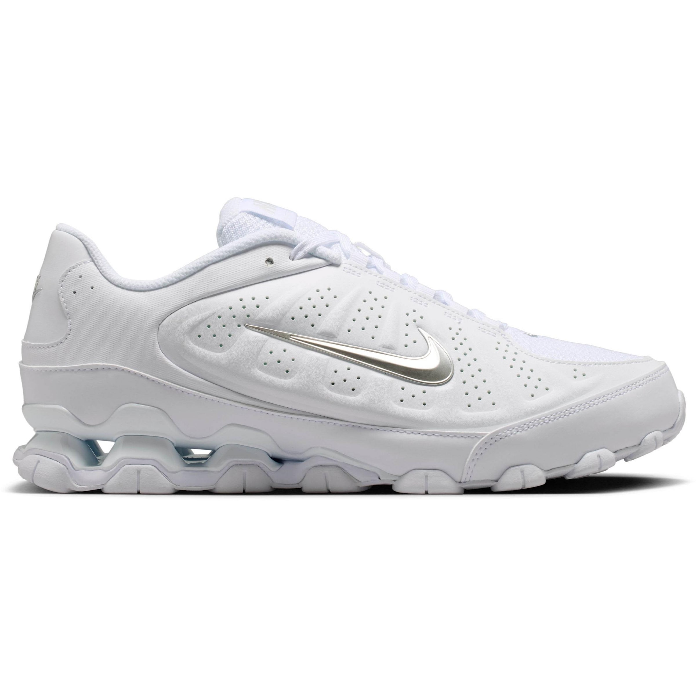 Nike Sportswear Sneakers 'Reax 8' in 44 in Gold / White, Item view