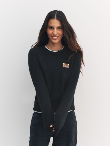 Next Sveter - Čierna: predná strana