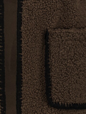 Sublevel Vest in Brown