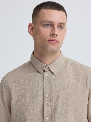 BLEND Comfort fit Button Up Shirt ' BHAvan ' in Beige
