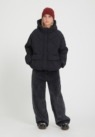juoda Volcom Žieminė striukė 'Out of Boxy'