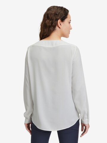 Betty Barclay Blouse in Wit