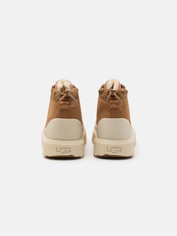 UGG Šněrovací boty 'NEUMEL' – hnědá