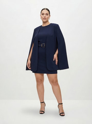 Hoermanseder Платье в Синий