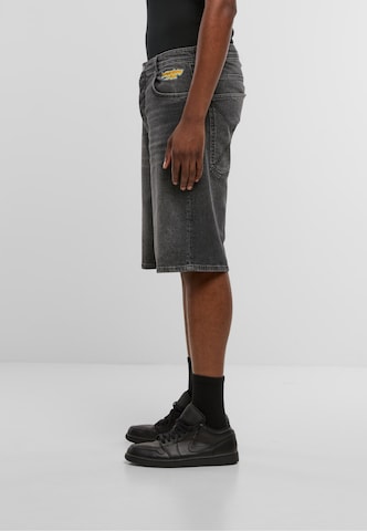 HOMEBOY Baggy Shorts in Schwarz