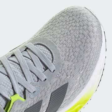 Scarpa da corsa 'Adistar 4' di ADIDAS PERFORMANCE in grigio