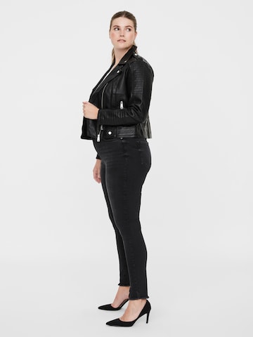 Vero Moda Curve Tussenjas 'Kerry' in Zwart