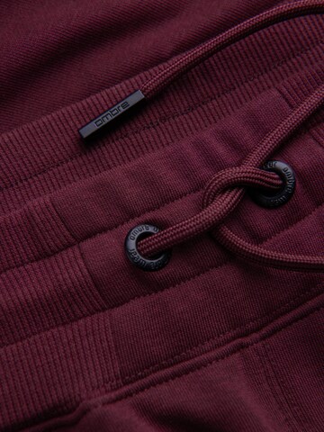 Regular Pantalon Ombre en rouge
