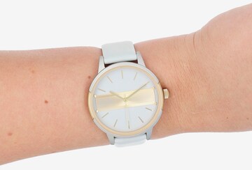 OOZOO Analog Watch in Grey: front