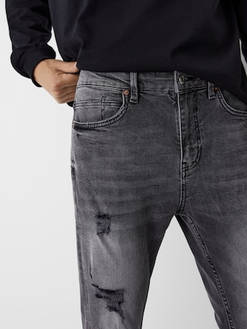 Pull&Bear Regular Jeans in Grey