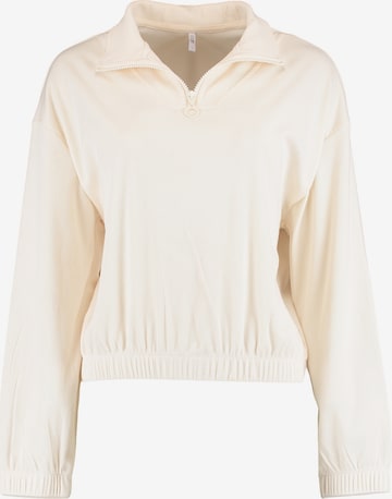 Hailys Sweatshirt 'Ilma' in Wit: voorkant