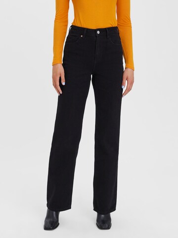 VERO MODA Regular Jeans 'KITHY' in Zwart: voorkant