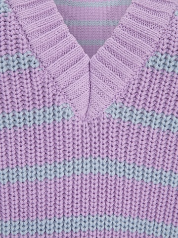 Pieces Petite Sweater in Purple