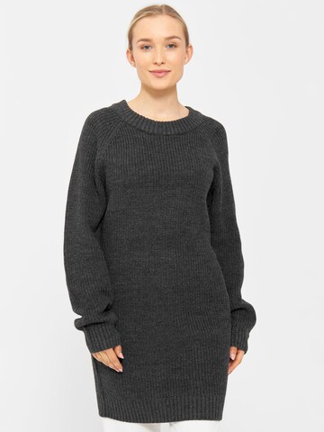 BENCH Knitted dress in Black: front