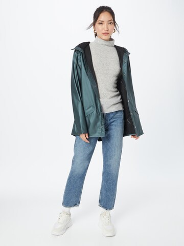 RAINS Performance Jacket in Green