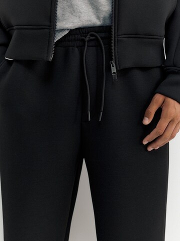 Baggy Pantaloni 'STWD' di Pull&Bear in nero