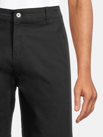 AÉROPOSTALE Regular Chino trousers in Black