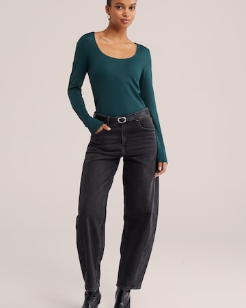 Tricou de la WE Fashion pe verde
