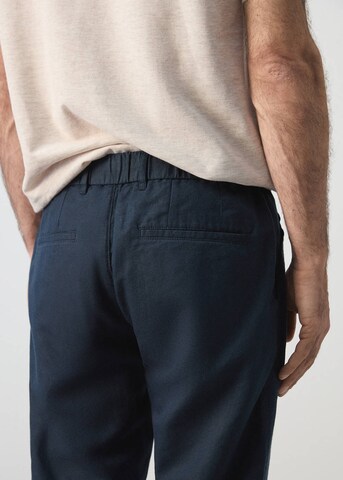 MANGO MAN Slim fit Pleat-Front Pants 'Romelino' in Blue