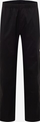 THE NORTH FACE Regular Workout Pants in Black: front