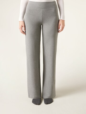 CALZEDONIA Wide leg Pants in Grey: front
