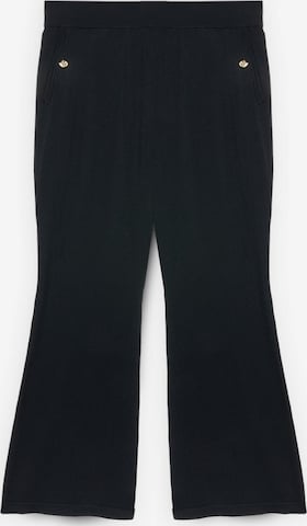 Fiorella Rubino Flared Broek in Zwart: voorkant