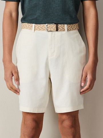 regular Pantaloni chino di Next in beige: frontale