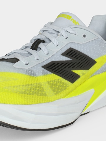 balta new balance Bėgimo batai 'FC Rebel'