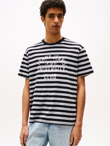 Tommy Jeans Shirt in Grey: front